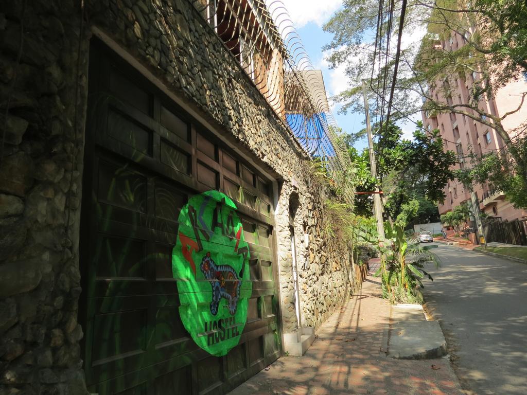 Arcadia Hostel Medellín Zewnętrze zdjęcie