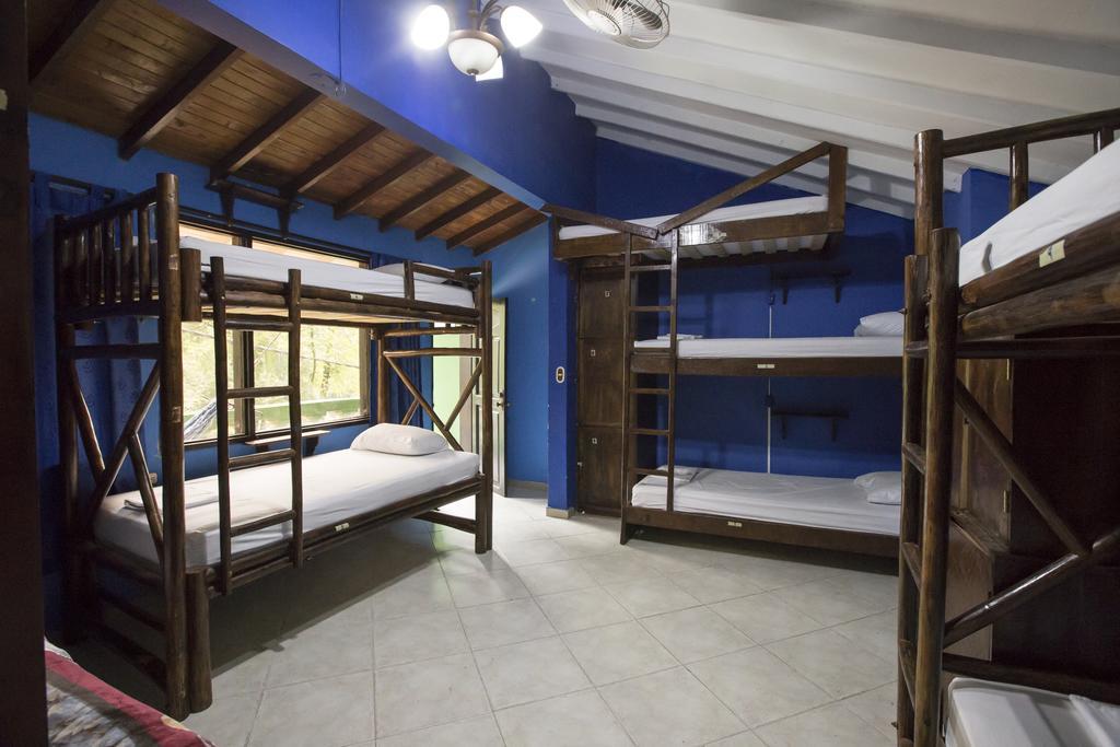 Arcadia Hostel Medellín Zewnętrze zdjęcie